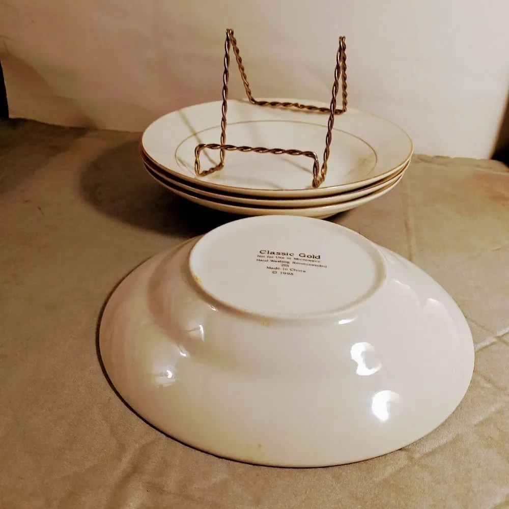Vintage 1998 Classic Gold 215 Porcelain with Gold Trim Soup Cereal Bowl …